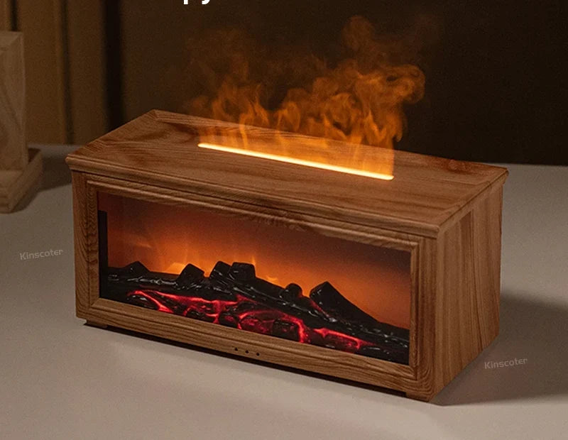 Diffuseur BRAISE Foyer façon cheminée en bois, flamme et brume dans un salon tamisé